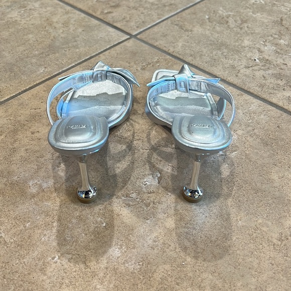 Alexandre Birman Shoes - Picture 3 of 3